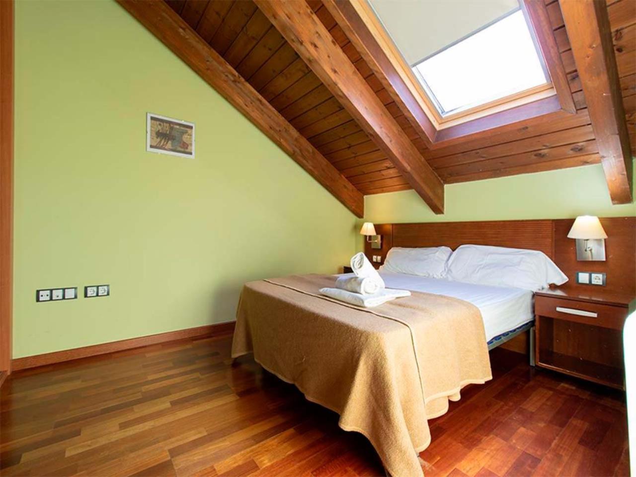 Apartamentos Villanua 3000 Extérieur photo
